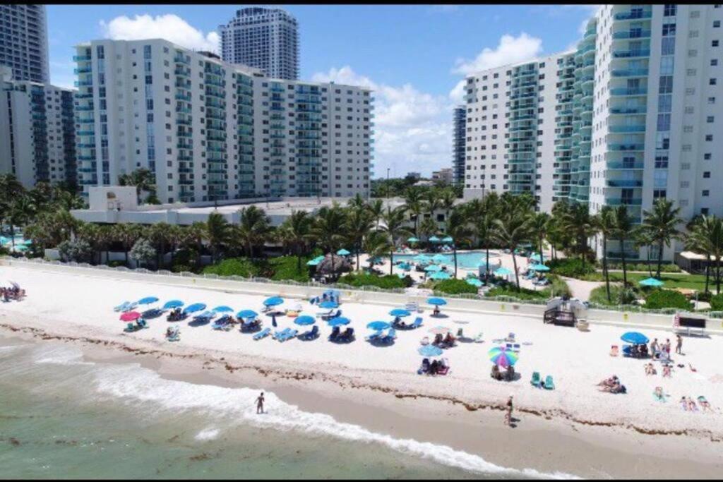 Lovely Apartment In The Beach- Tides Hollywood Exterior photo